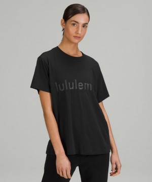 Camiseta Lululemon All Yours Graphic Short Sleeve lululemon Mujer Negros | 68514-OGAD