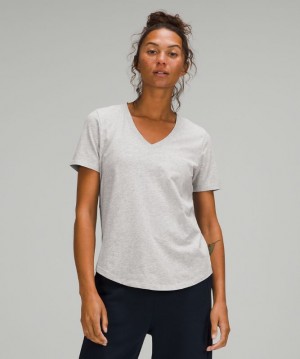 Camiseta Lululemon Love V-Neck Mujer Grises Claro | 67058-UDYN