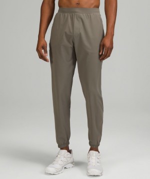 Pantalon Jogger Lululemon Surge Shorter Length Hombre Rover | 06293-XLIO