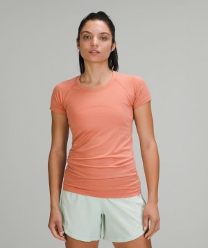 Short Lululemon Swiftly Tech Short Sleeve 2.0 Mujer Rosas Rosas | 23491-JLYU