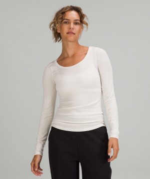 Tops Lululemon Hold Tight Scoop Neck Long Sleeve Mujer Blancos | 39740-VBTQ