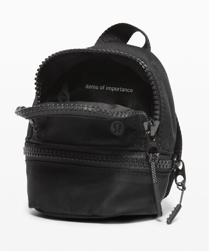 Bolsas Lululemon City Adventurer Backpack Nano Accessories Negros Dorados | 29678-OZFJ