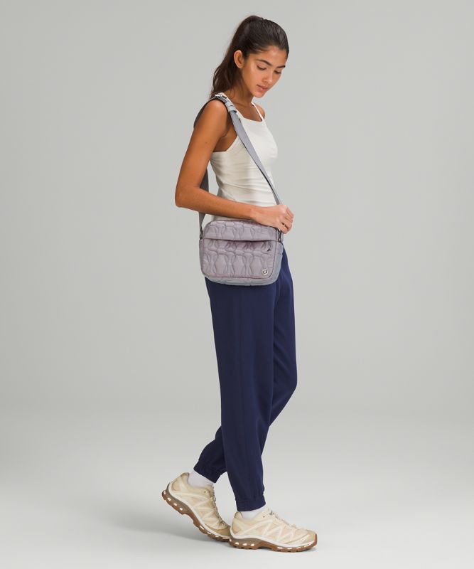 Bolsas Lululemon Quilted Embrace Crossbody Accessories Rosas Grises Marrom Azules Grises | 82516-LSYO