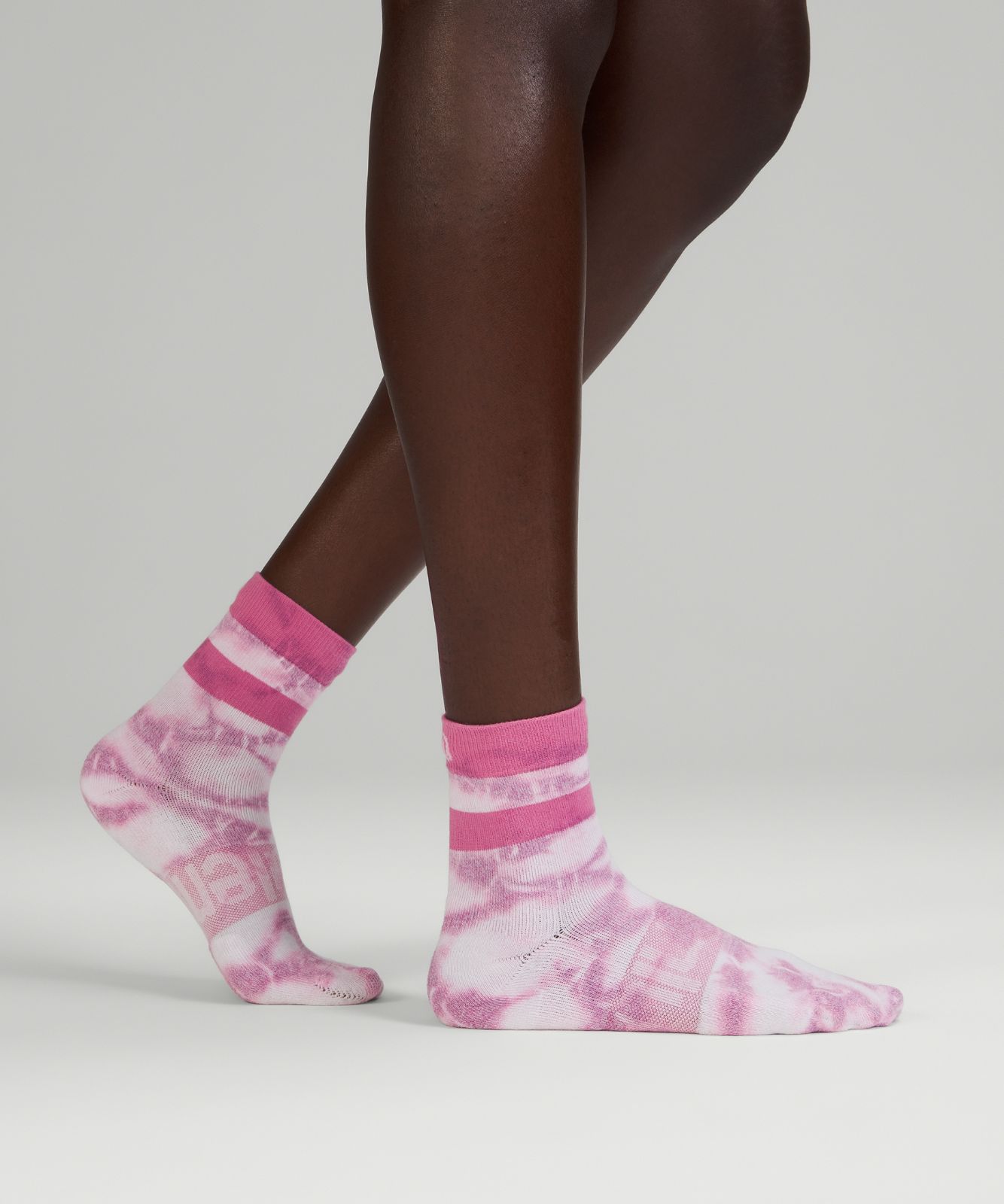 Calcetines Lululemon Daily Stride Mid Crew Sock 3 Pack Mujer Rosas Multicolor Rosas | 50137-CFAH