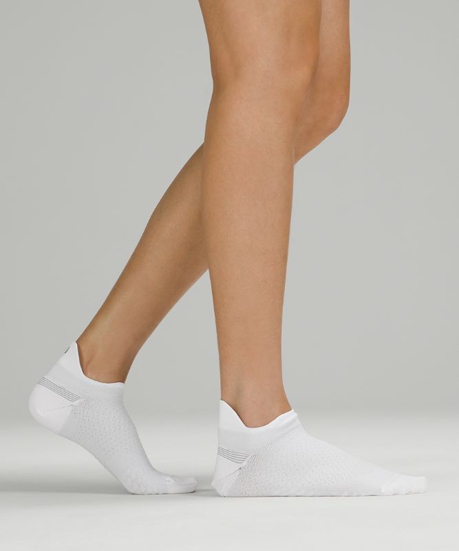 Calcetines Lululemon MicroPillow Tab Running Sock Light Cushioning Mujer Blancos | 14670-TXSP