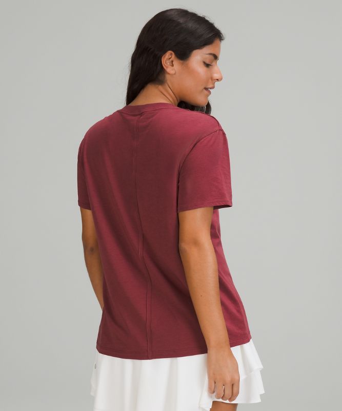 Camiseta Lululemon All Yours Graphic Short Sleeve lululemon Mujer Mulled Wine | 34197-ANHB