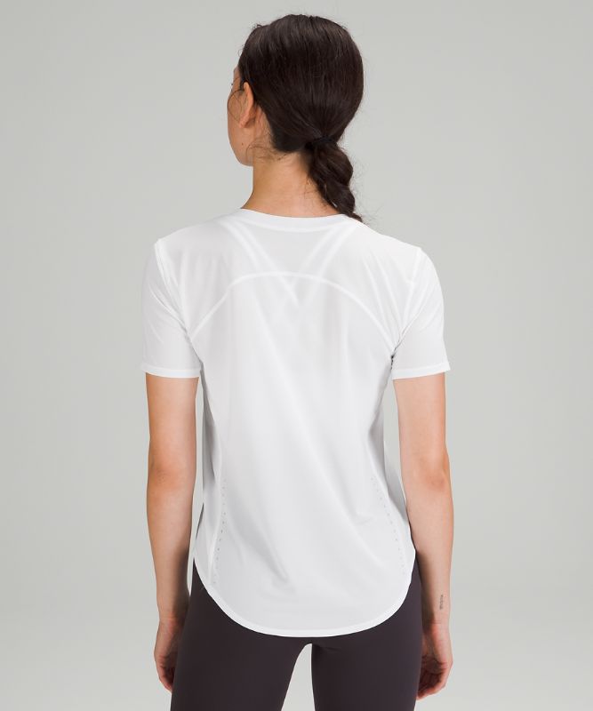 Camiseta Lululemon High Neck Running and Training Short Sleeve Mujer Blancos | 46718-REAH