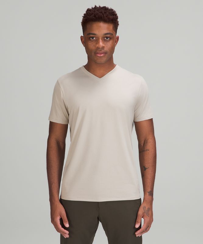 Camiseta Lululemon The Fundamental V Hombre Beige | 30982-KNVH