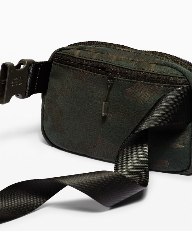 Cinturones Lululemon Everywhere Accessories Camuflados Verde Oliva Oscuro Verdes | 15930-UNZR