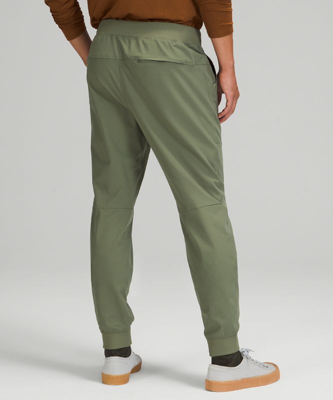 Pantalon Jogger Lululemon ABC Shorter Length Warpstreme Online Only Hombre Verdes | 40327-ZNCW