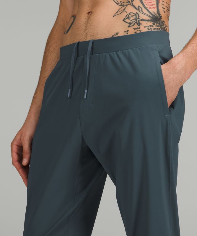 Pantalon Jogger Lululemon Surge 29