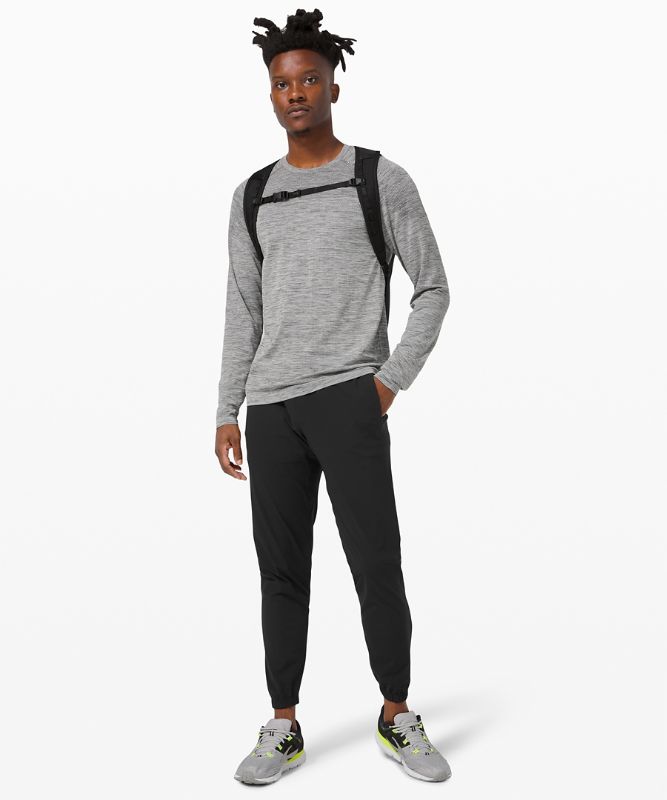 Pantalon Jogger Lululemon Surge Shorter Length Hombre Negros | 25601-ETHN