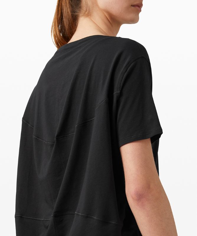 Short Lululemon Back in Action Short Sleeve Mujer Negros | 59712-KYCZ