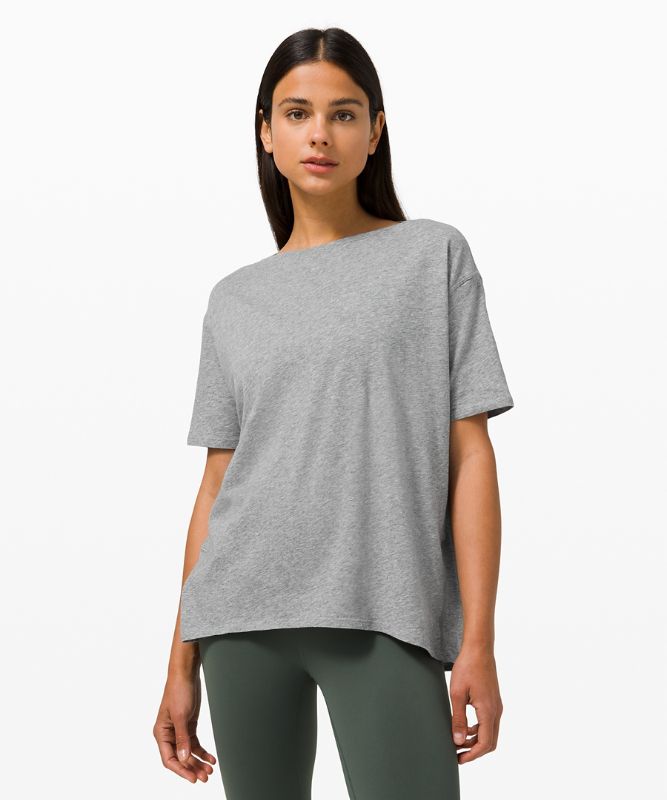 Short Lululemon Back in Action Short Sleeve Mujer Grises | 04956-WUIA