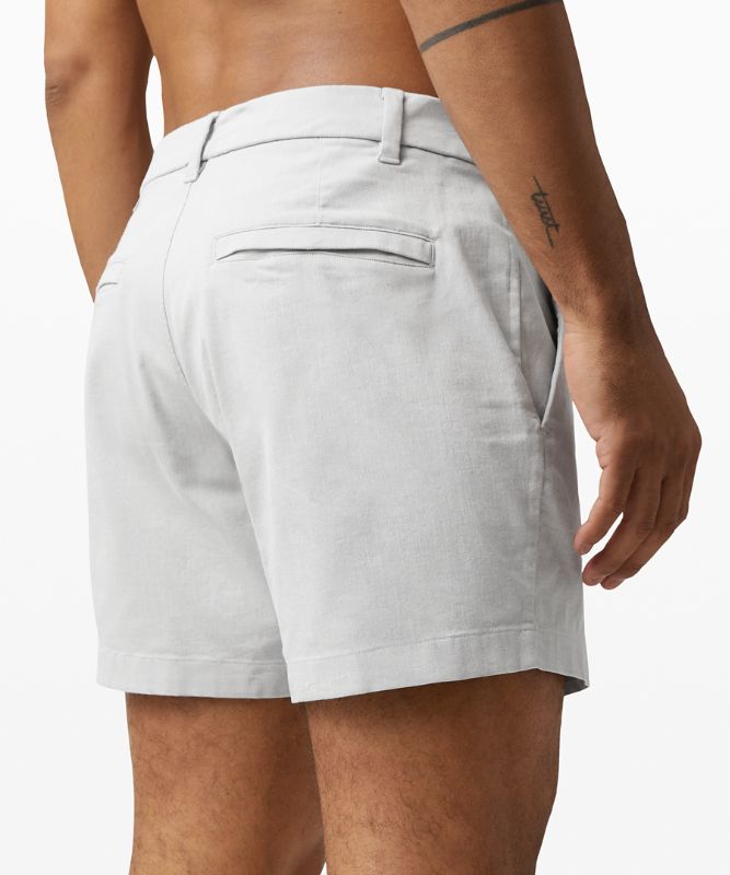 Short Lululemon Commission Classic Fit Short 5