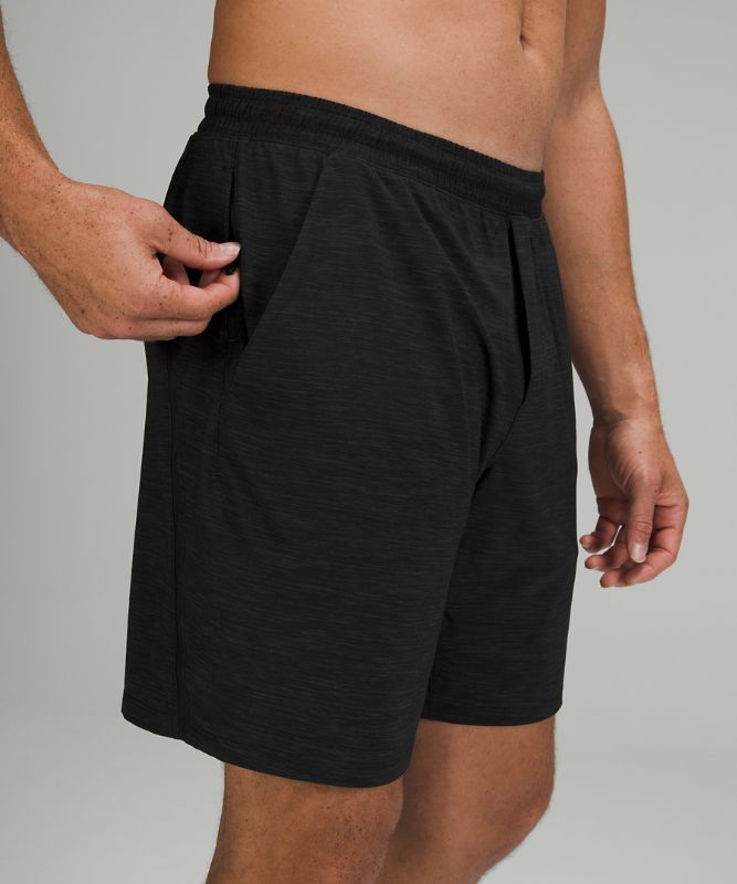 Short Lululemon Pace Breaker Linerless Short 9