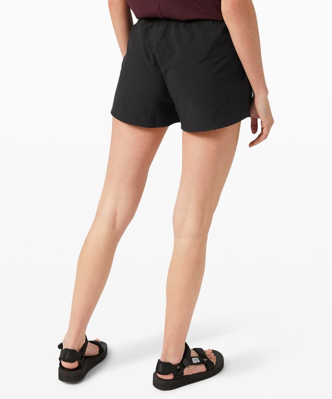 Short Lululemon Stroll at Sundown Mid-Rise Short 3