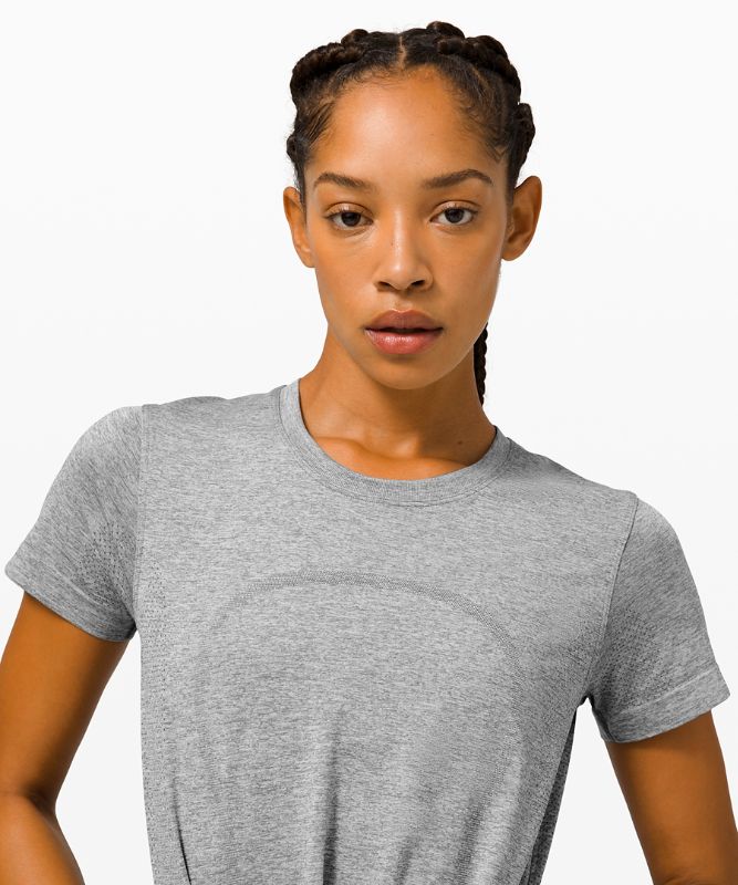 Short Lululemon Swiftly Breathe Short Sleeve Mujer Blancos | 46381-AVCN