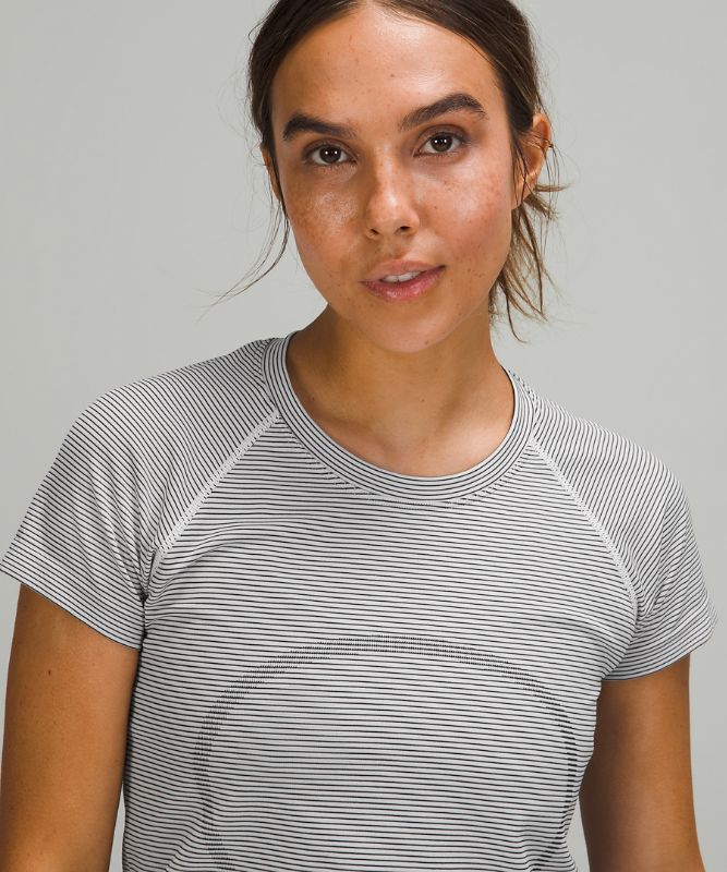 Short Lululemon Swiftly Tech Short Sleeve 2.0 Mujer Blancos Negros | 39704-ZCVT