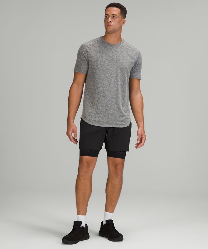 Short Lululemon Vital Drive Train Tight 10