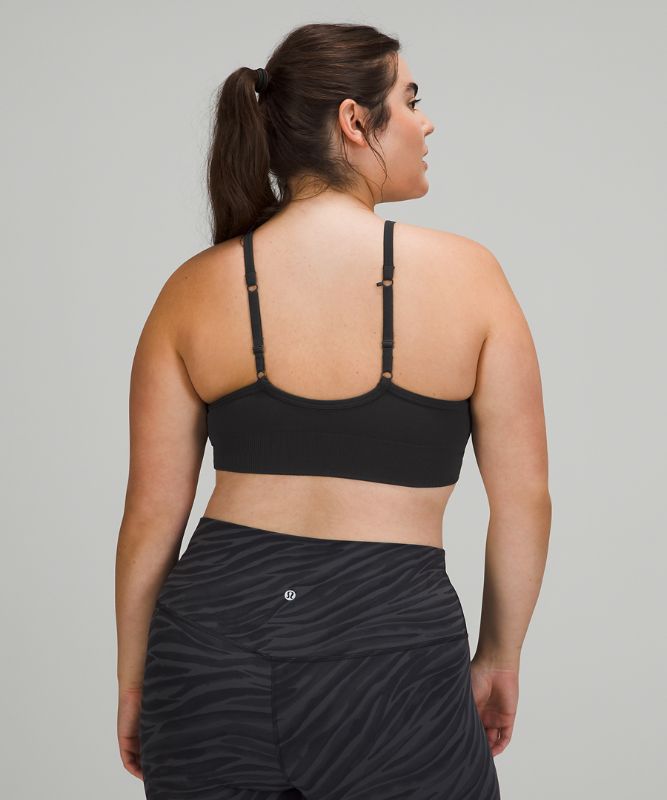 Sports Bras Lululemon Ebb to Street Bra Light Support, C/D Cup Mujer Negros | 34860-WJND