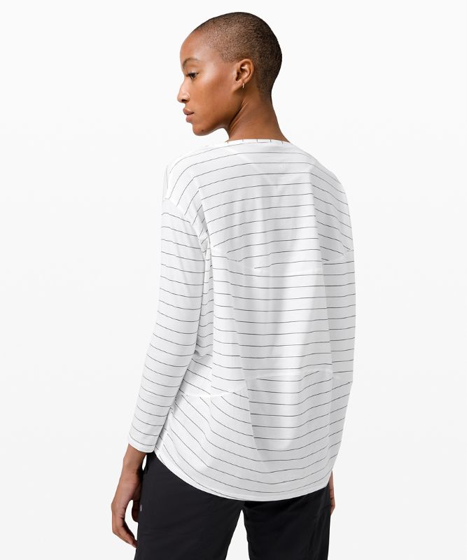 Tops Lululemon Back in Action Long Sleeve Mujer Blancos Negros | 58941-QUER