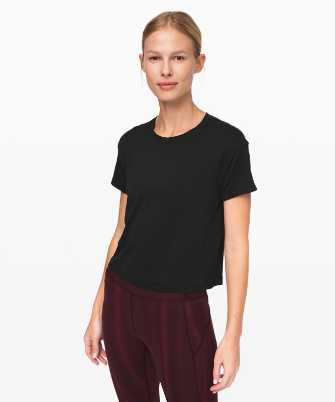 Tops Lululemon Train to Be SS Mujer Negros Negros | 34650-DQAO